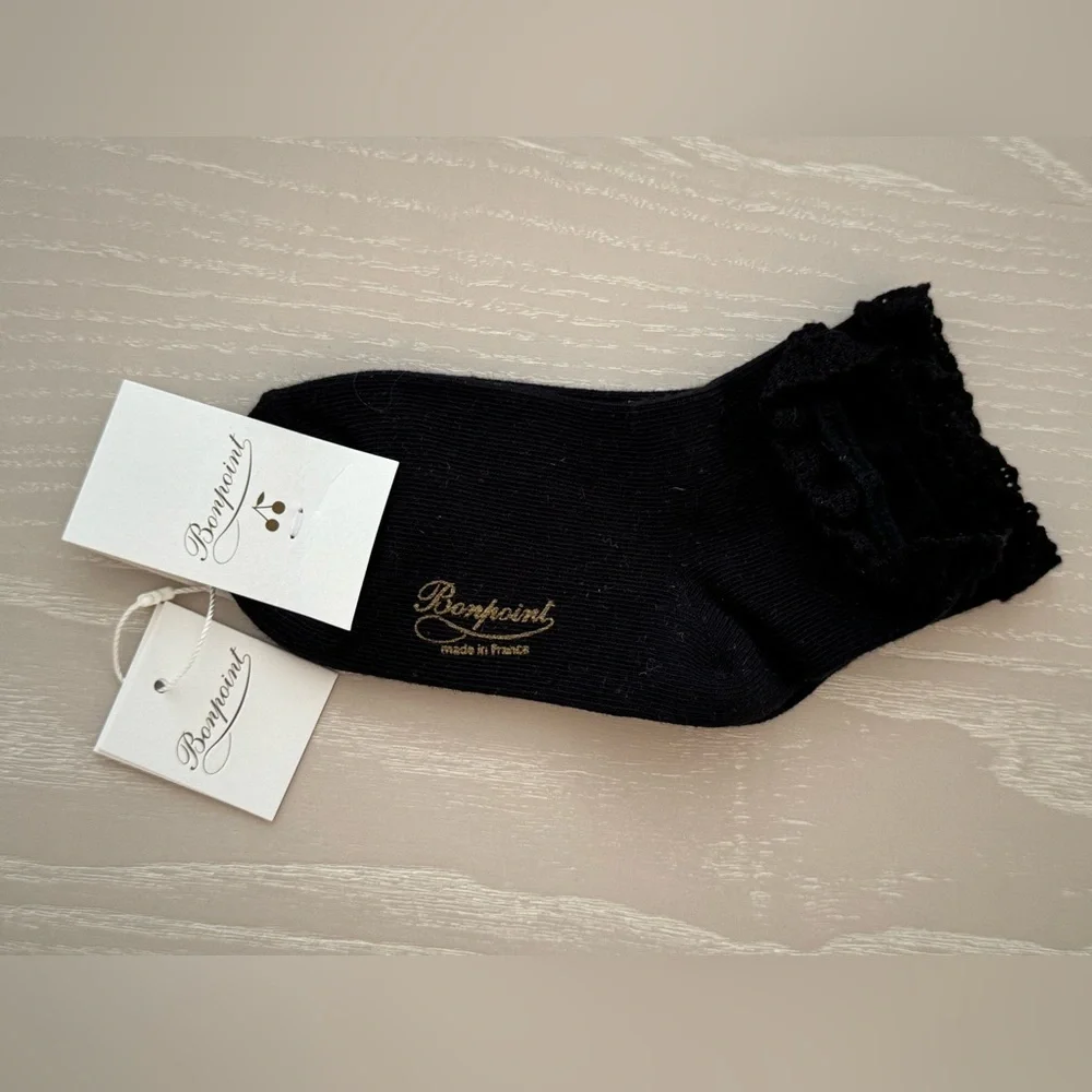 NWT BONPOINT Black Girls Ruffle Socks Size T4 (3-4 years)